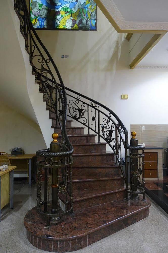 The Backpacker Semarang Hostel Εξωτερικό φωτογραφία